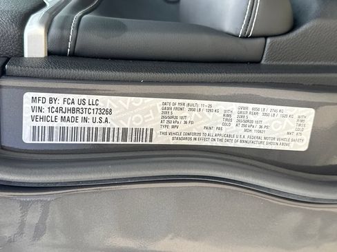 Used 2026 Jeep Grand Cherokee Limited AWD/4WD image 39