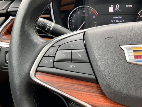 Used 2022 Cadillac XT5 Premium Luxury AWD/4WD image 18