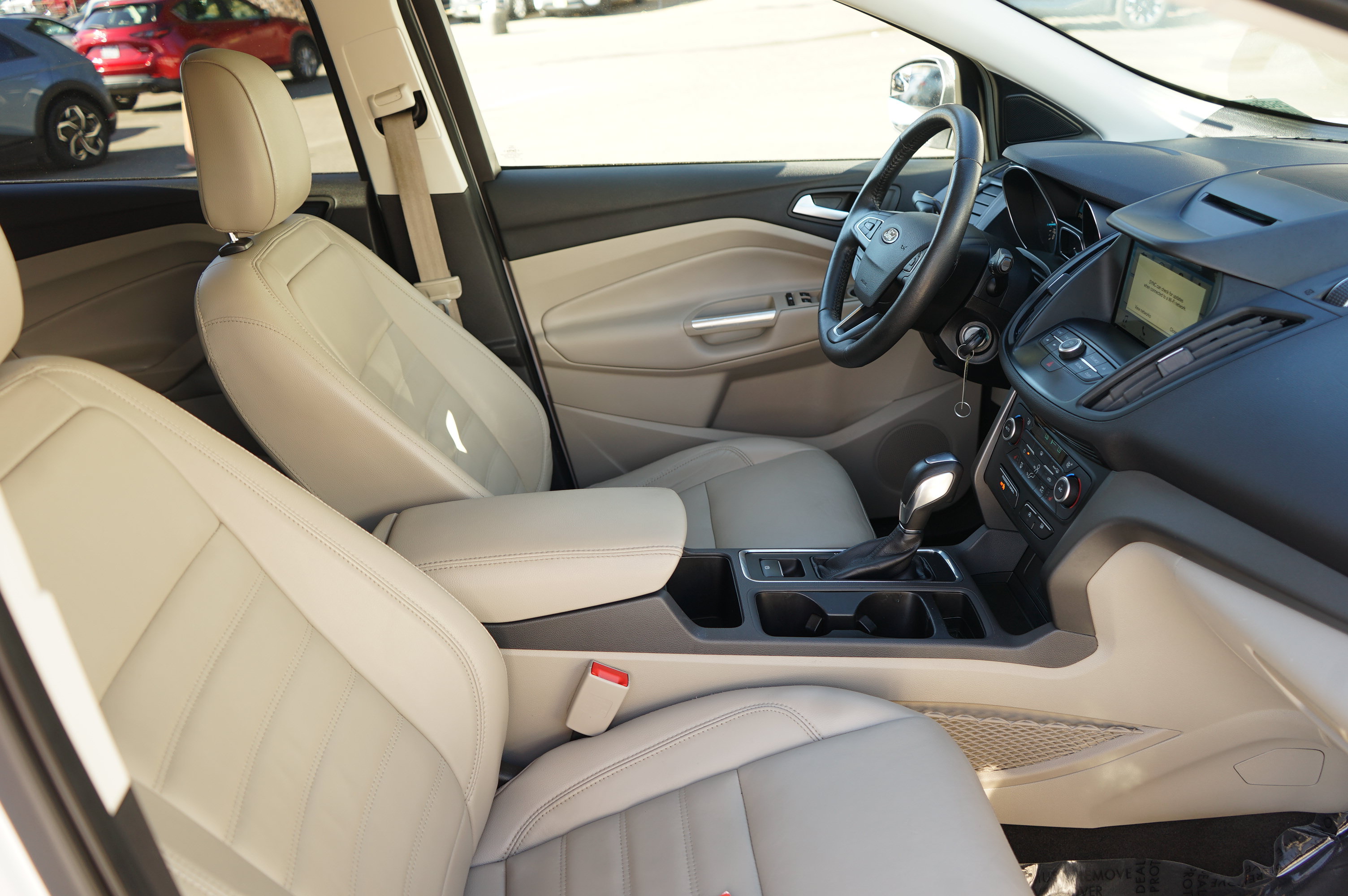 Used 2018 Ford Escape SEL AWD/4WD image 29