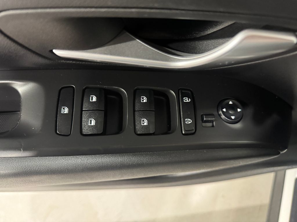 Used 2022 Hyundai Santa Cruz SEL AWD/4WD image 18