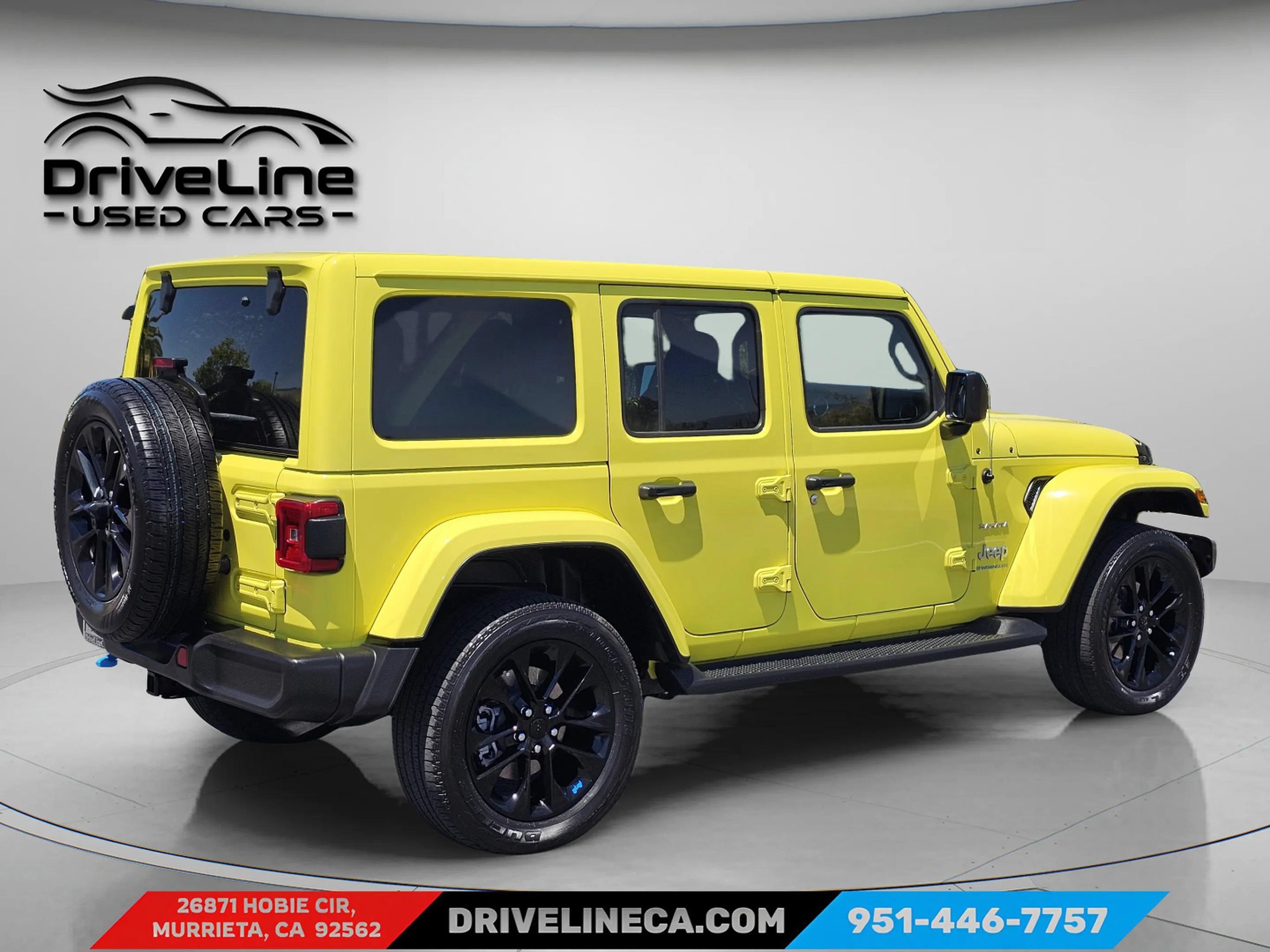 Used 2023 Jeep Wrangler Unlimited Sahara w/ Cold Weather Group AWD/4WD image 9