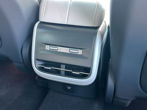 New 2026 Lincoln Nautilus Reserve image 9