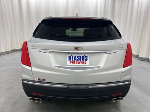 Used 2018 Cadillac XT5 Luxury w/ Driver Awareness Package image 5