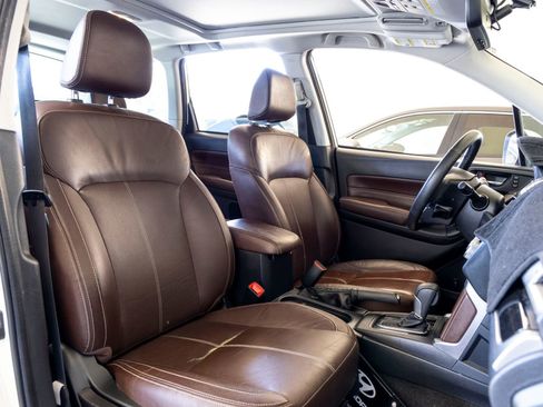 Used 2018 Subaru Forester 2.5i Touring w/ Popular Package #2 AWD/4WD image 26