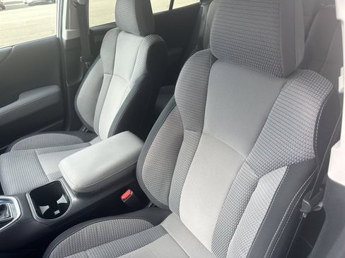 Used 2023 Subaru Outback Premium image 20