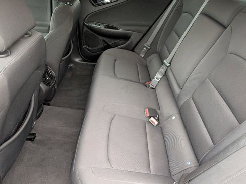 Used 2020 Chevrolet Malibu LT image 10