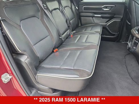 Used 2025 RAM 1500 Laramie AWD/4WD image 19