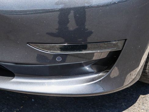 Used 2022 Tesla Model 3 Long Range AWD/4WD image 4