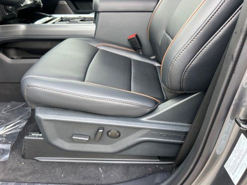 New 2025 Ford F350 Lariat w/ Lariat Ultimate Package image 8