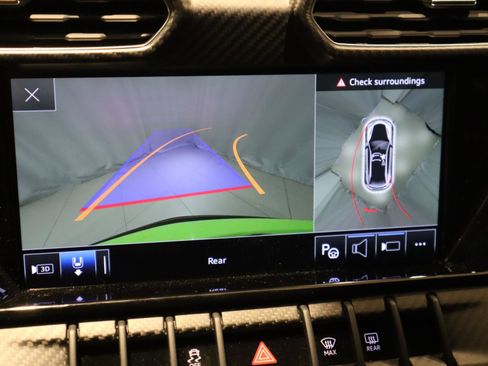 Used 2023 Lamborghini Urus Performante image 41