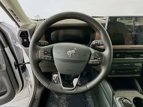 New 2026 Ford Bronco Sport Outer Banks image 11