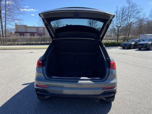 Used 2020 Audi Q3 2.0T Prestige image 29