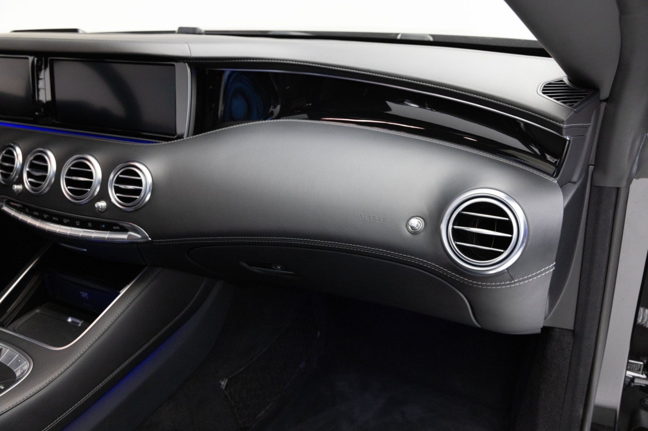 Used 2015 Mercedes-Benz S 65 AMG Coupe image 40