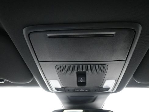 Certified 2025 Honda CR-V Sport image 17