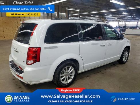 Used 2020 Dodge Grand Caravan SXT image 4