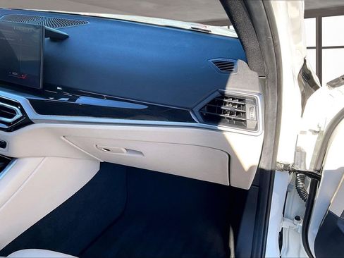 Used 2023 BMW M340i xDrive image 26