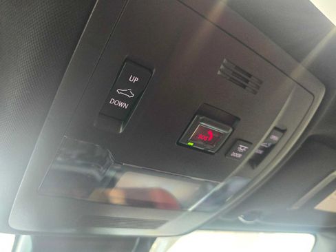 Certified 2023 Lexus IS 500 w/ Accessory Package 2 RWD image 32