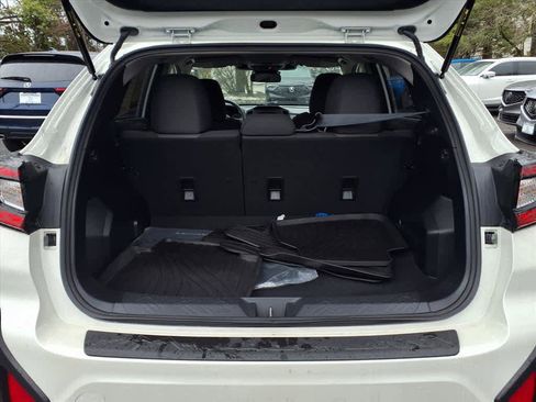 Used 2025 Subaru Crosstrek 2.0i image 21