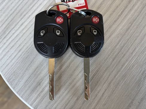 Used 2018 Ford Escape S image 26