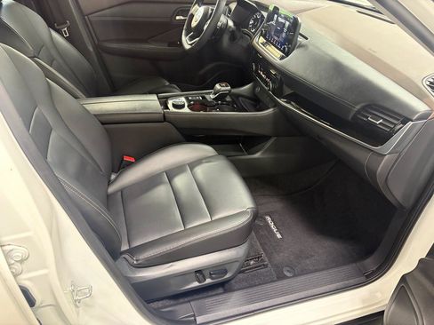 Used 2023 Nissan Rogue SL w/ SL Premium Package AWD/4WD image 13