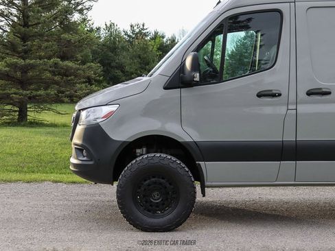 Used 2023 Mercedes-Benz Sprinter 2500 image 2
