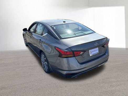New 2026 Nissan Altima 2.5 SV w/ SV Premium Package FWD image 31