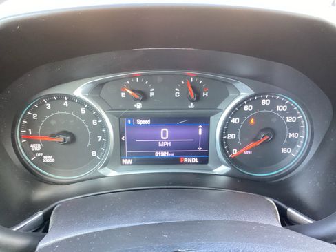 Used 2021 Chevrolet Equinox LT image 22