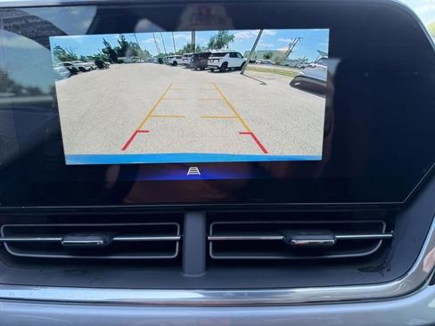 New 2026 Chevrolet Trax LT w/ Driver Confidence Package FWD image 24