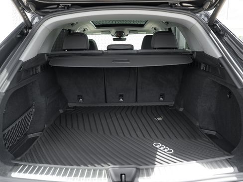 Certified 2025 Audi Q5 Premium w/ Premium Plus AWD/4WD image 29