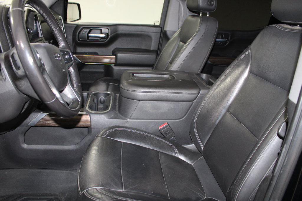 Used 2020 Chevrolet Silverado 1500 LT Trail Boss AWD/4WD image 35
