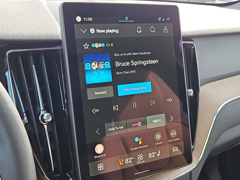 New 2026 Volvo XC60 B5 Plus w/ Protection Package Premier image 16