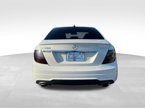 Used 2014 Mercedes-Benz C 300 4MATIC Sedan image 10