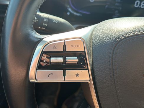 Used 2025 Kia Telluride S AWD/4WD image 17