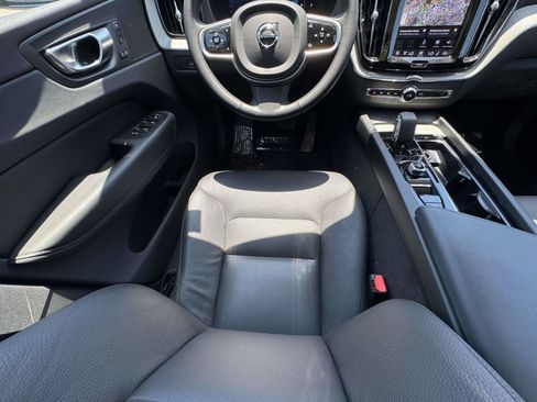 Certified 2025 Volvo XC60 B5 Plus AWD/4WD image 14