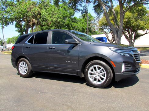 Used 2023 Chevrolet Equinox LT image 11