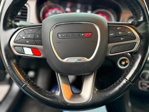 Used 2020 Dodge Charger SXT w/ Leather Interior Group image 19