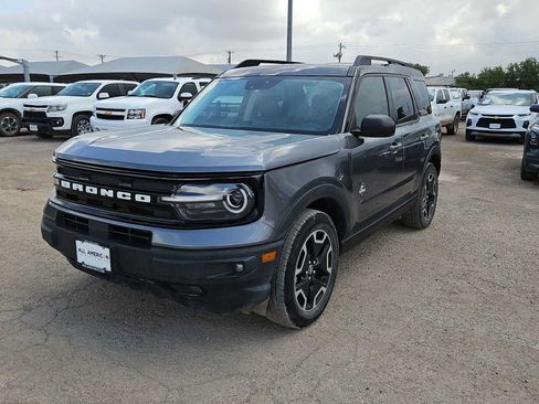 Used 2021 Ford Bronco Sport Outer Banks w/ Outer Banks Package AWD/4WD image 4