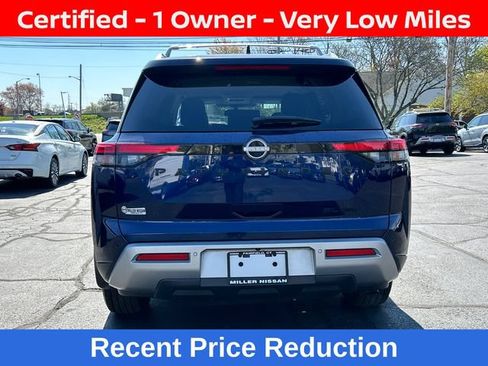 Certified 2022 Nissan Pathfinder SL AWD/4WD image 3