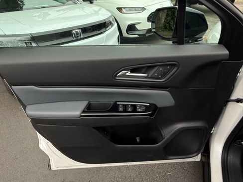 Certified 2024 Honda Prologue Elite image 13