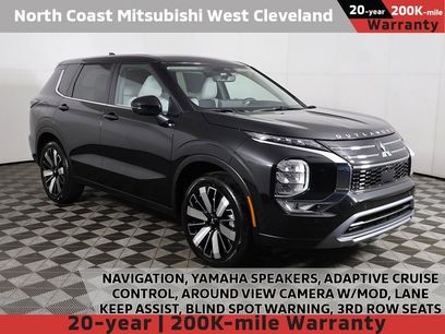 New 2025 Mitsubishi Outlander SE