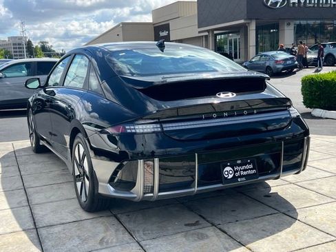 Certified 2024 Hyundai Ioniq 6 SE RWD image 7