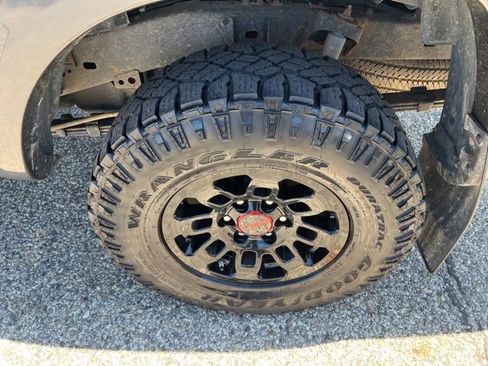Used 2010 Toyota Tacoma 4x4 Access Cab V6 image 6