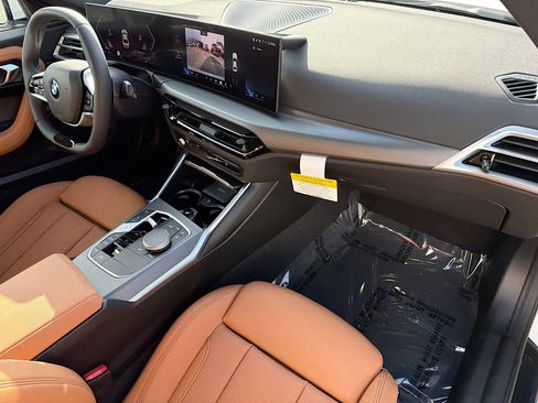 New 2026 BMW 230i Coupe w/ Convenience Package RWD image 13
