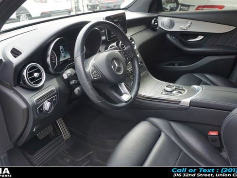 Used 2019 Mercedes-Benz GLC 300 GLC 300 4MATIC Coupe image 17