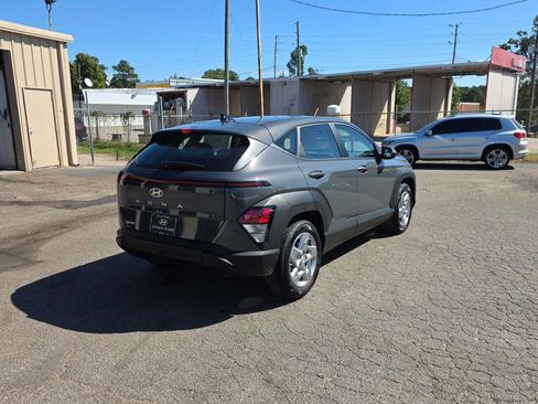 New 2026 Hyundai Kona SE image 13