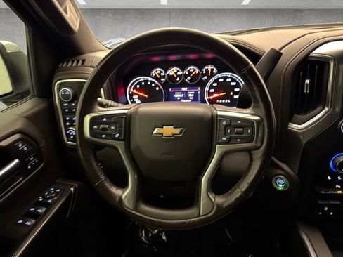 Used 2021 Chevrolet Silverado 1500 LTZ w/ Z71 Off-Road Package image 21