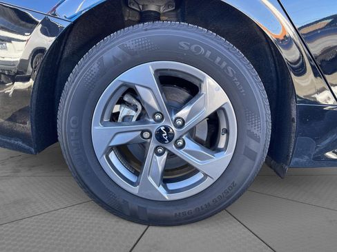 Used 2023 Kia K5 LXS image 21