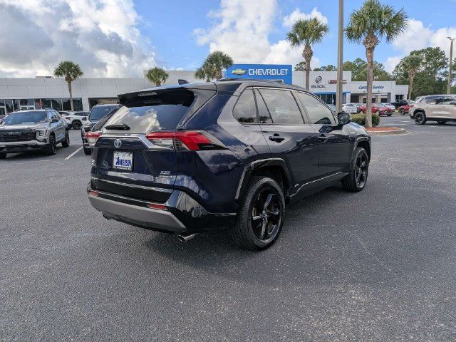 Used 2021 Toyota RAV4 XSE w/ XSE Grade Weather Package AWD/4WD image 3