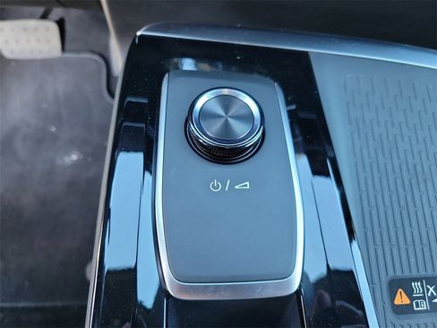 New 2025 Buick Enclave Sport Touring image 39