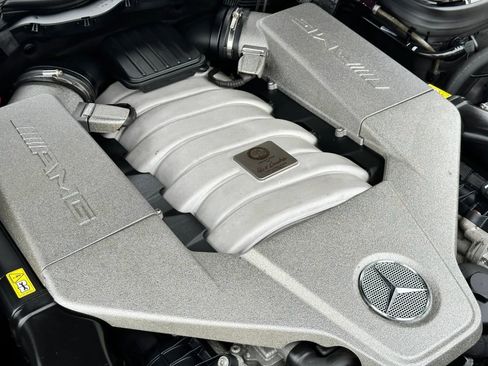 Used 2013 Mercedes-Benz C 63 AMG Coupe image 31